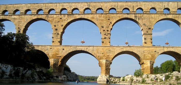 Акведуки - мегалиты и их тоже построили боги