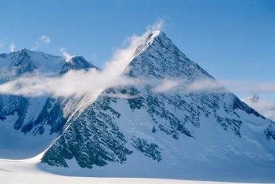 В Антарктиде нашли древние пирамиды