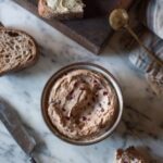 Травяные масла для праздничных застолий